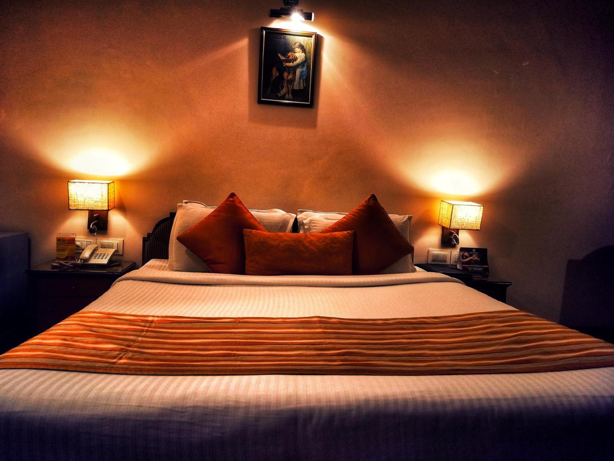Kailash Parbat Hotel Lonavala Eksteriør bilde